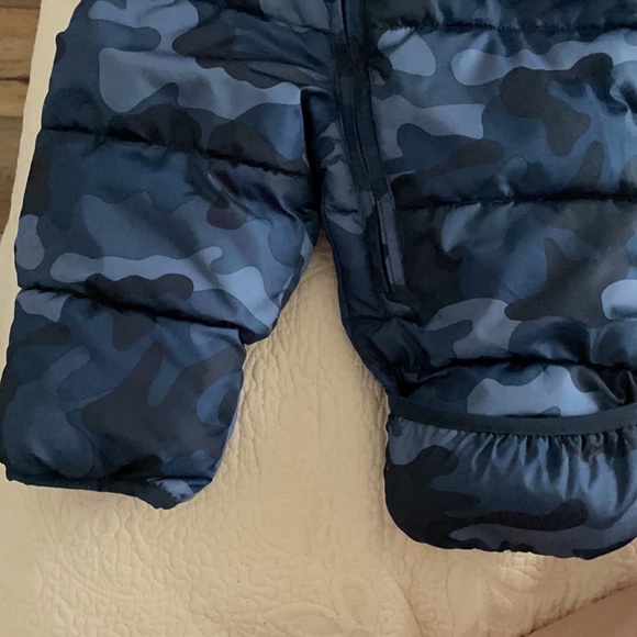 Baby ColdControl Max Puffer One-Piece like new - Picture 3 of 3